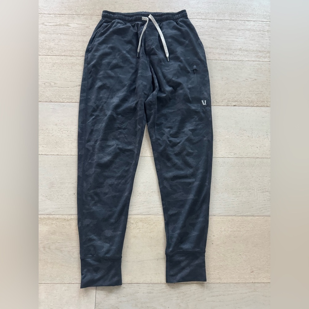 Vuori Sunday Performance Jogger Pants. Mens. Black Camo S - Picture 4 of 8